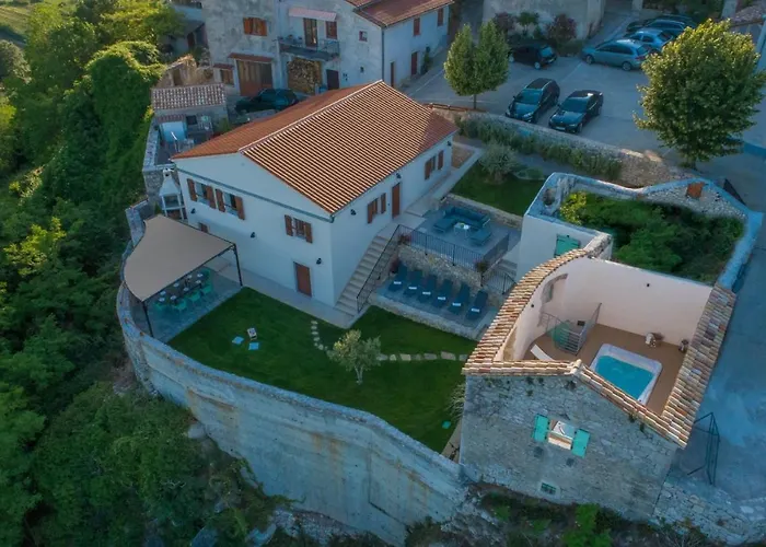 Paola * Pićan